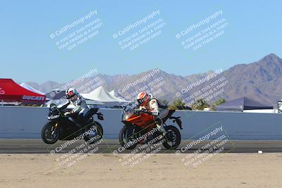 media/Nov-06-2023-Moto Forza (Mon) [[ce023d0744]]/4-Beginner Group/Session 4 (Finish Line Checker)/
